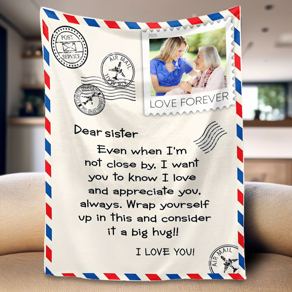 Personalized 'A Big Hug' Photo Blanket for Mom - Heartfelt Long Distance Gifts Gift