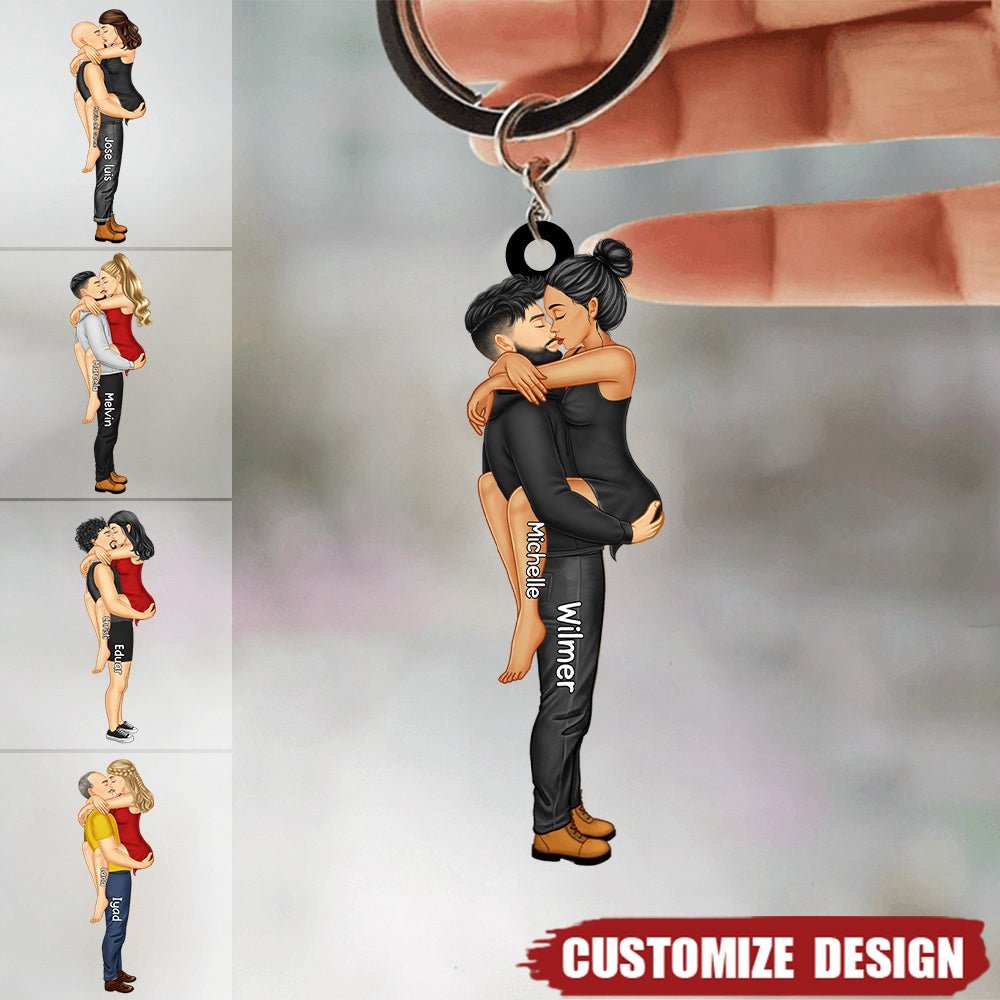 Personalized Kissing Couple Keychain - Romantic Custom Gift for Lovers