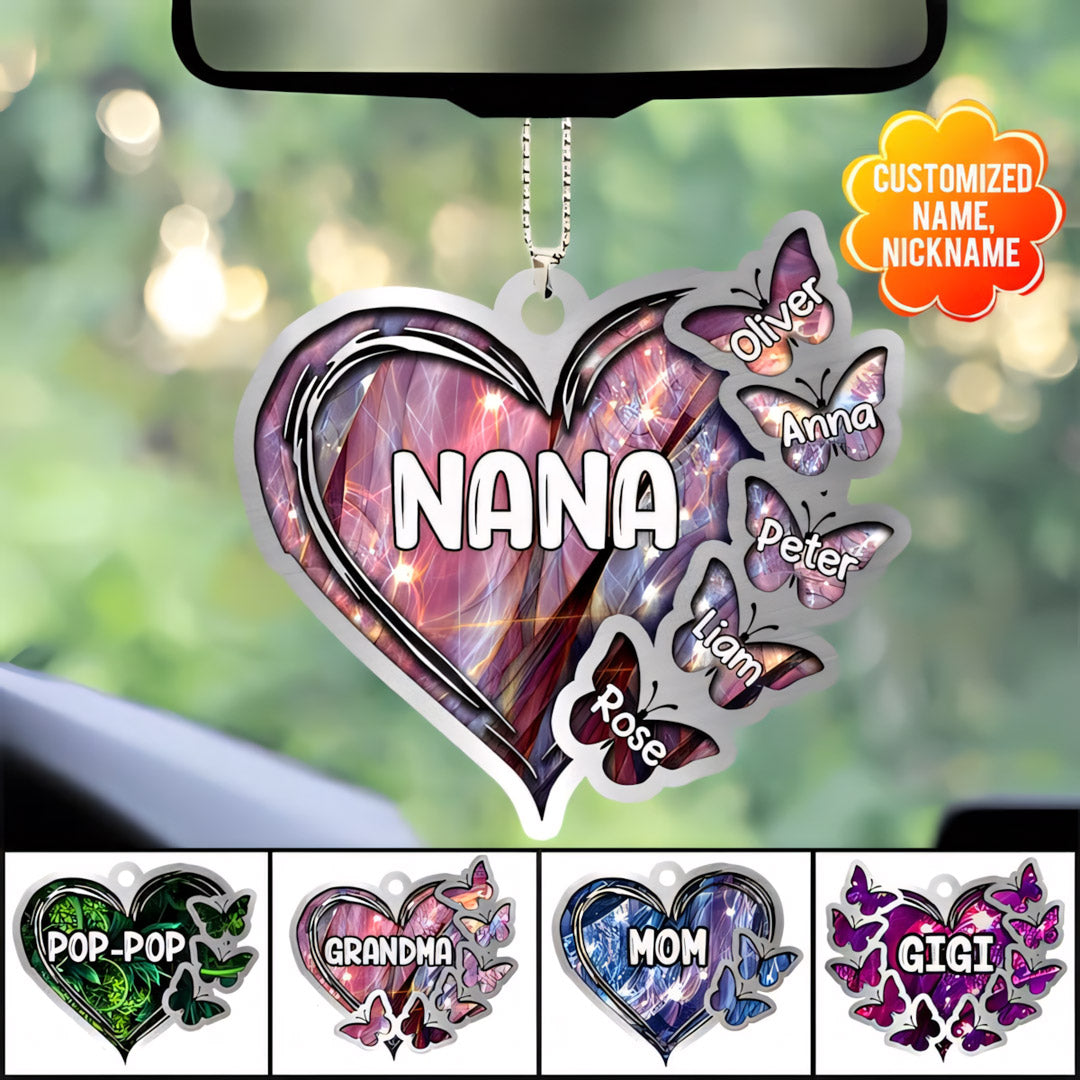 Personalized Heart Keychain with Grandkids Names - Custom Gift for Grandma, Mom