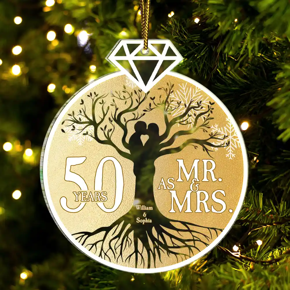 Personalized '50 Years As Mr. & Mrs.' Golden Anniversary Ornament for Couples