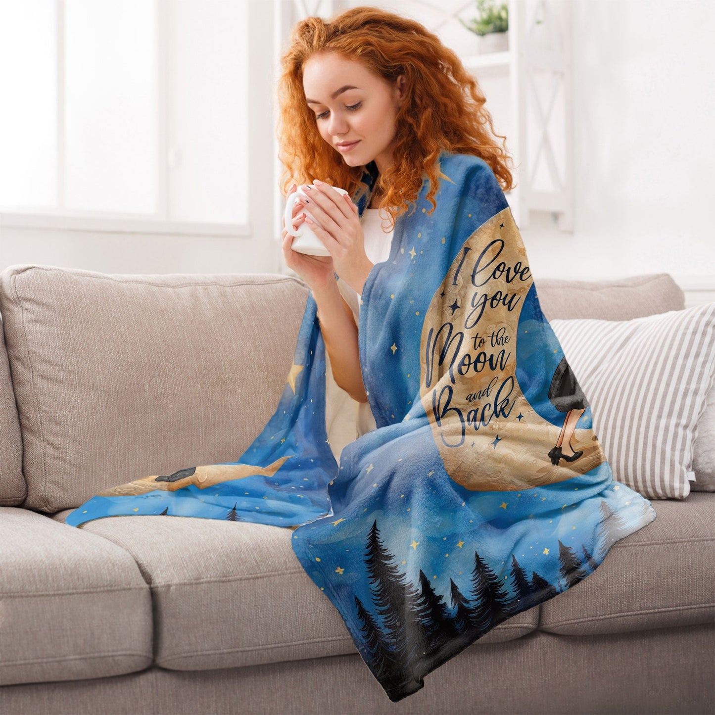 Heartfelt 'I Love You To The Moon And Back' Personalized Blanket for Couples