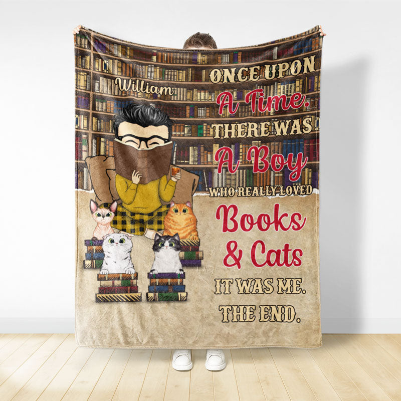 Personalized 'Just A Girl Who Loves Books & Dogs' Cozy Blanket