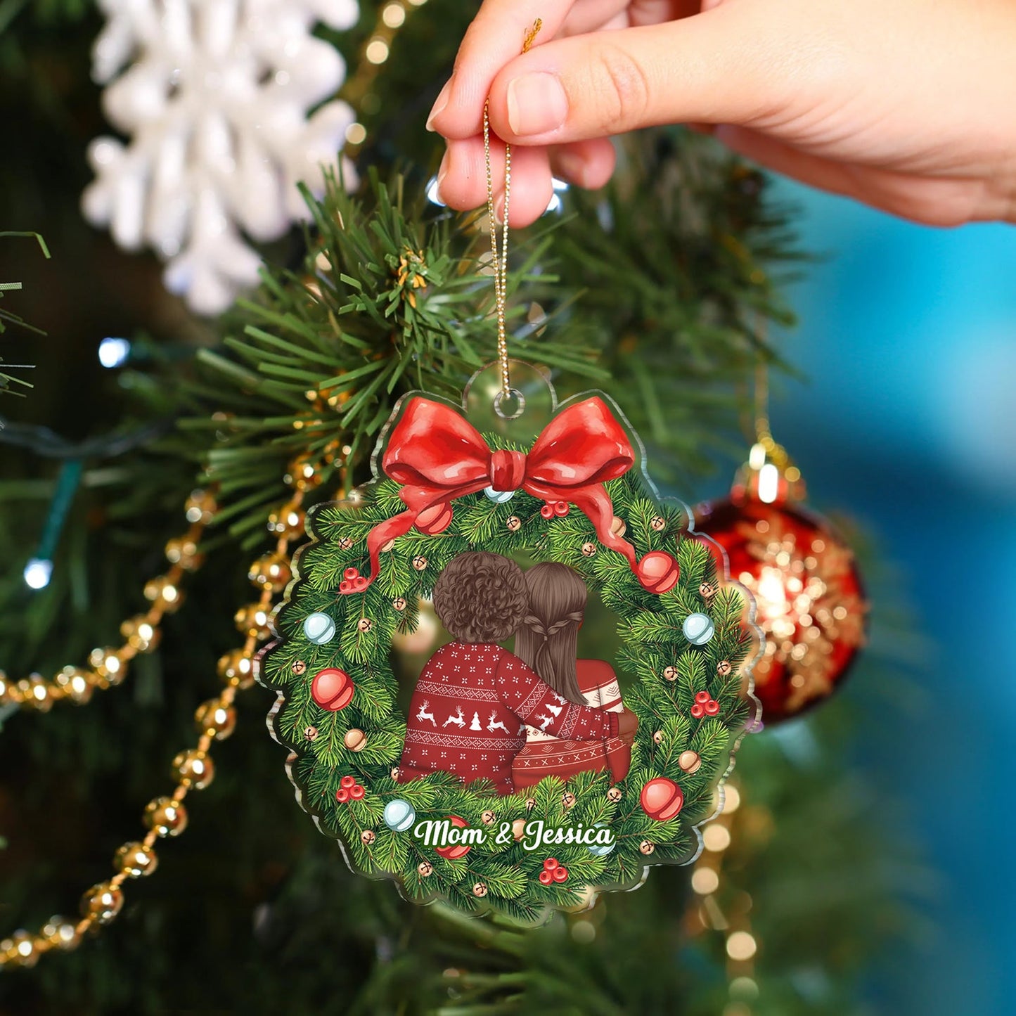 Heartfelt Personalized Christmas Ornament for Mom, Daughter & Grandma