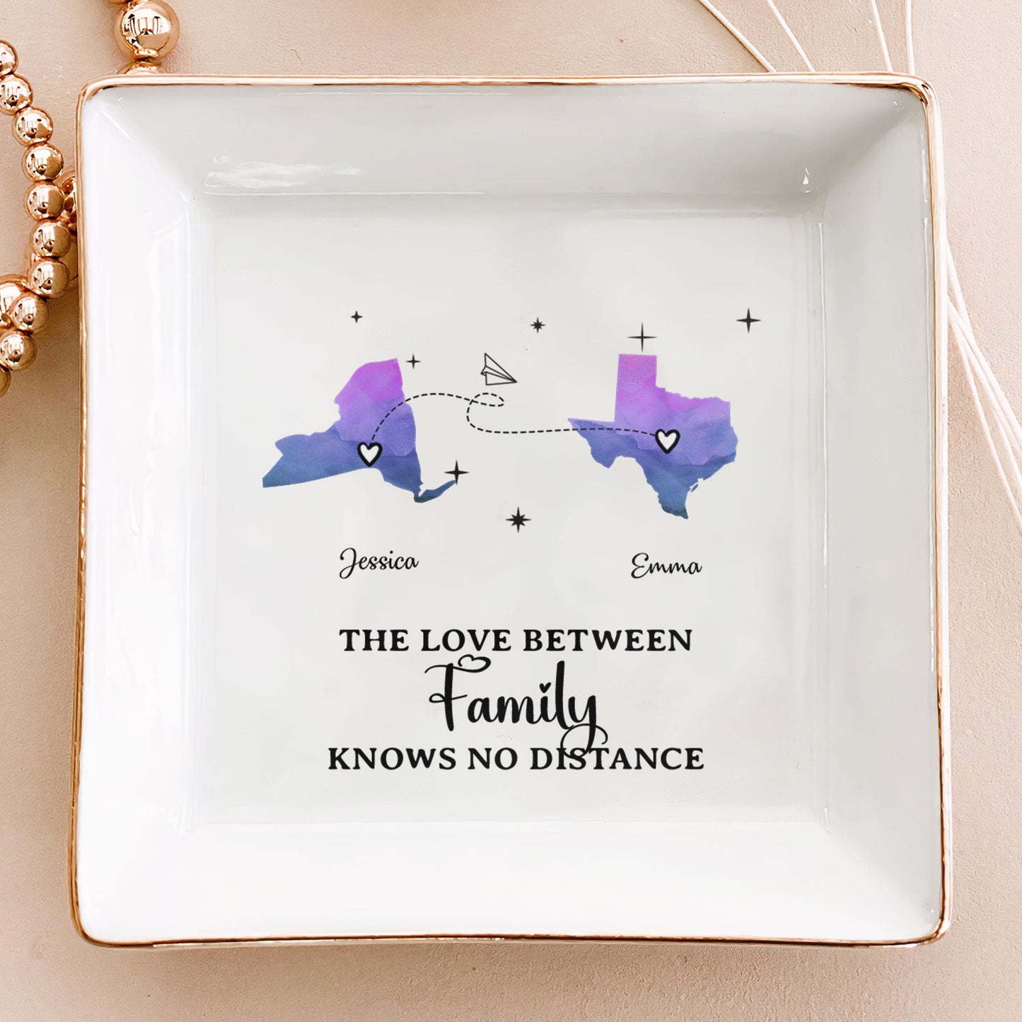Personalized States Jewelry Dish: 'Love Between Family Knows No Distance'