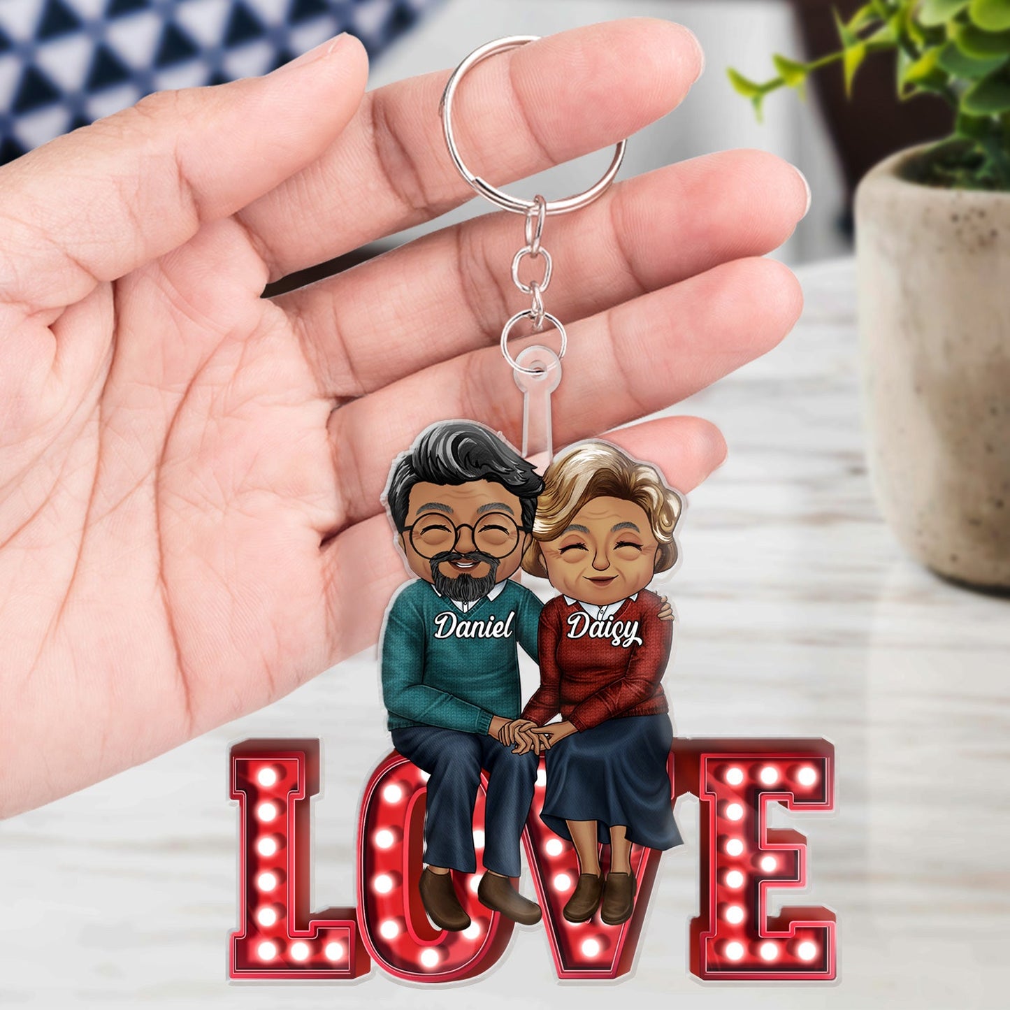 Personalized "LOVE" Chibi Couple Keychain - Custom Gift for Couples