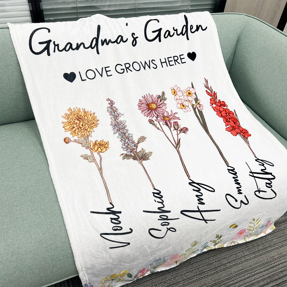 Personalized 'Love Grows Here' Floral Blanket for Mom & Grandma
