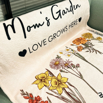 Personalized 'Love Grows Here' Floral Blanket for Mom & Grandma