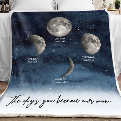 The Day You Became Mom - Personalized Custom Starry Night Birthday Moon Phase Blanket