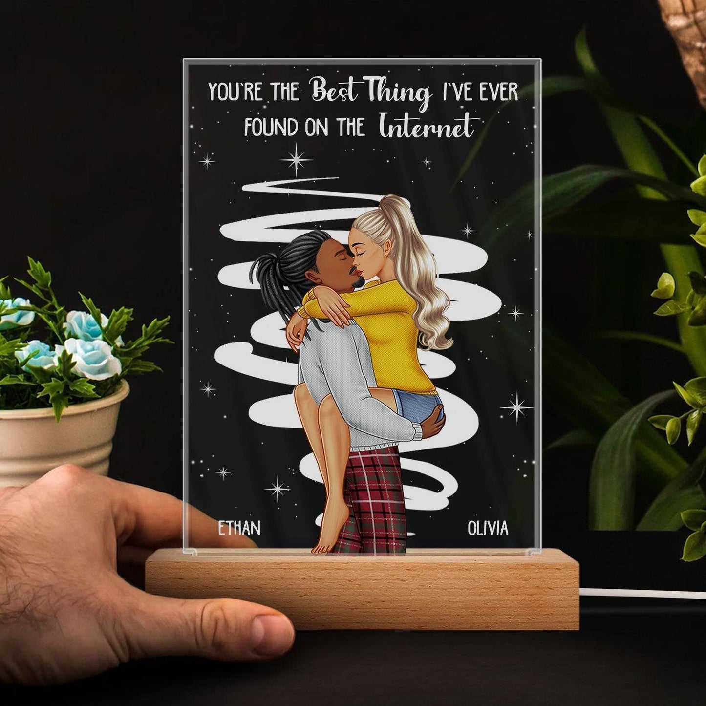 Love's Glow - Personalized Kissing Couple 3D LED Light with Wooden Base - Romantic Gift for Couples - Ideal for Valentine's & Anniversaries