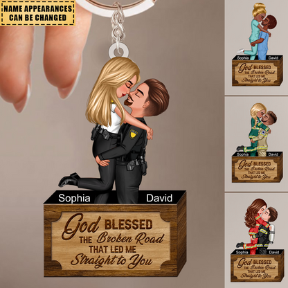 Custom Couple Keychain for Couples with personalized design details for meaningful gifting