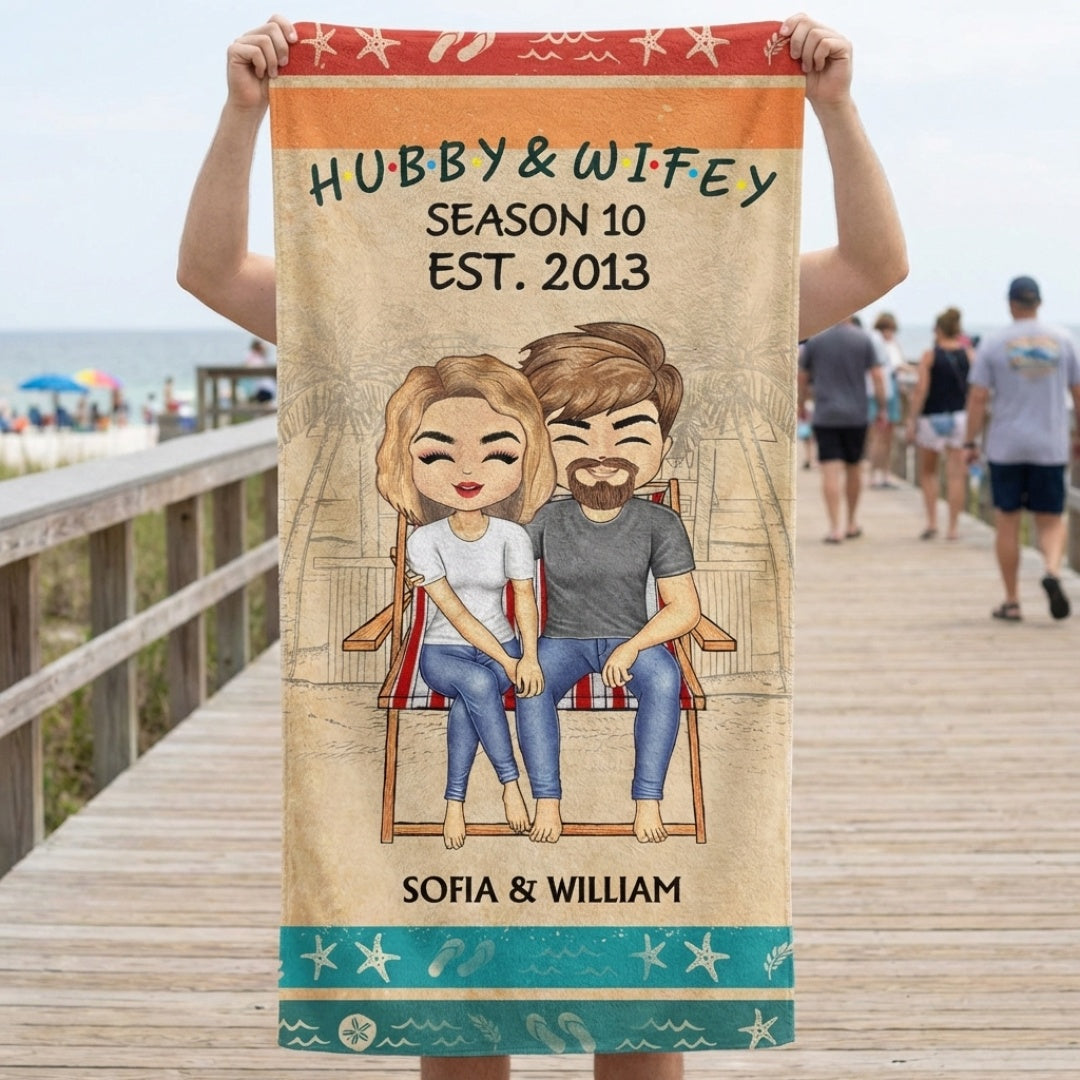 Personalized 'Hubby & Wifey Season' Beach Towel - Custom Anniversary Gift