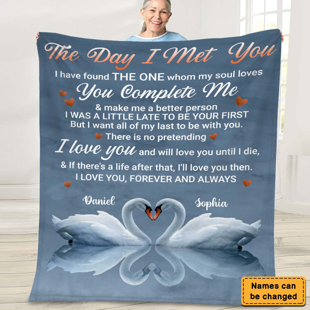 "The Day I Met You” Personalized Blanket - A Custom Gift for Couples