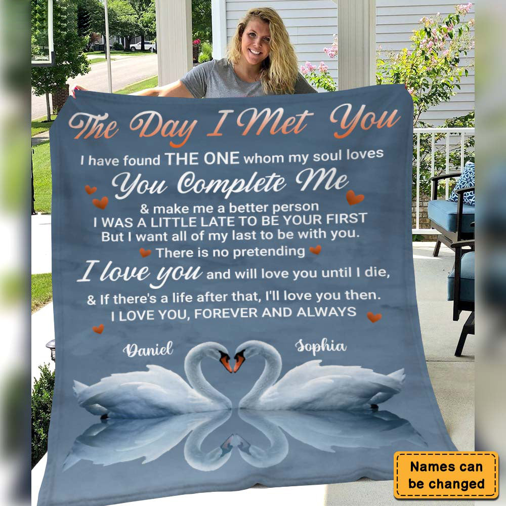 "The Day I Met You” Personalized Blanket - A Custom Gift for Couples