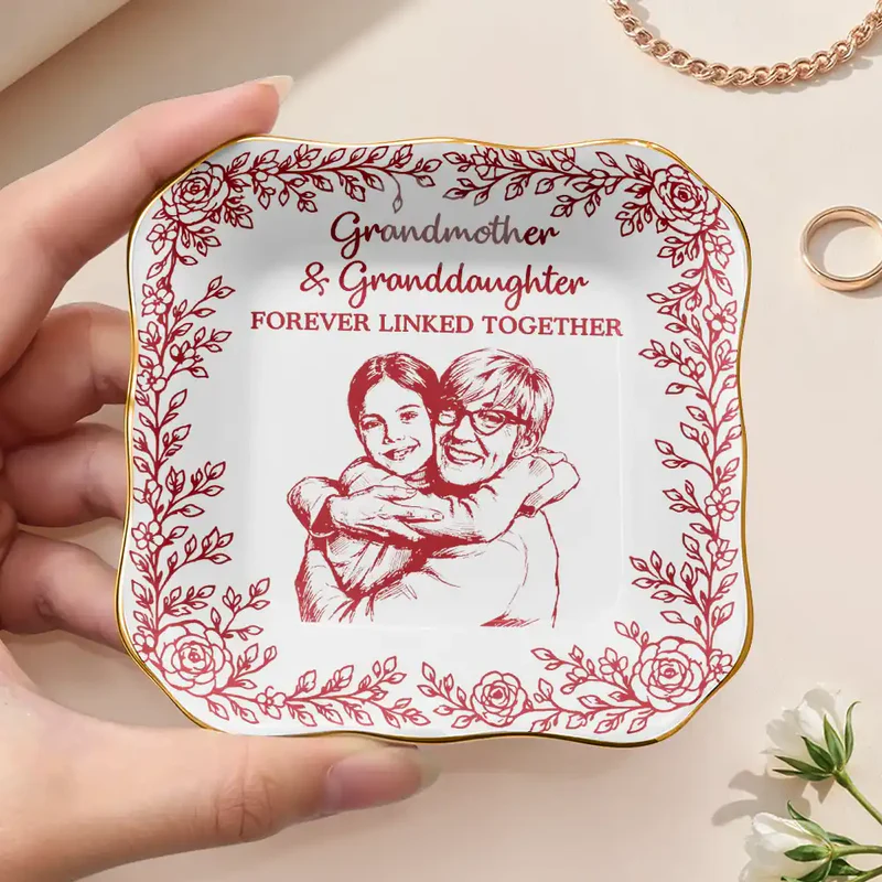 “I Love You” Custom Photo Pencil Sketch Ring Dish - Personalized Gift for Mom & Grandma