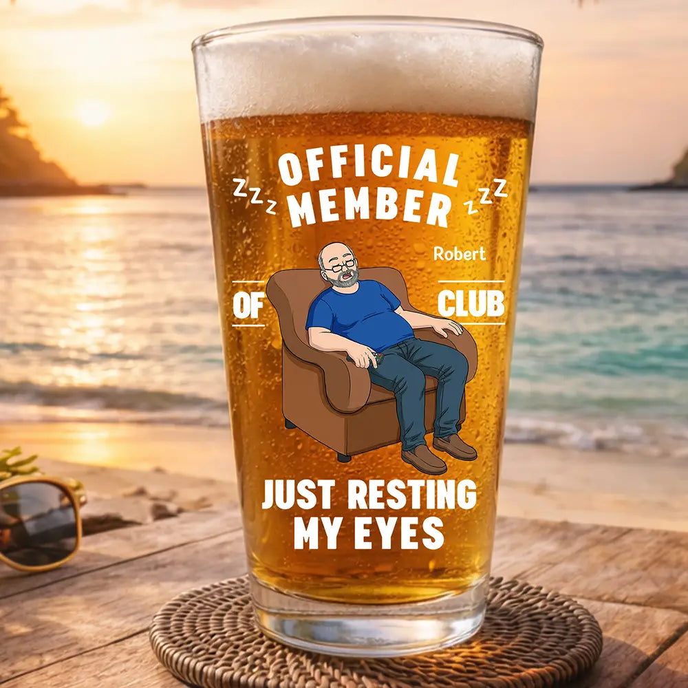 Personalized Dad Beer Glass for Dad with personalized design details for meaningful gifting