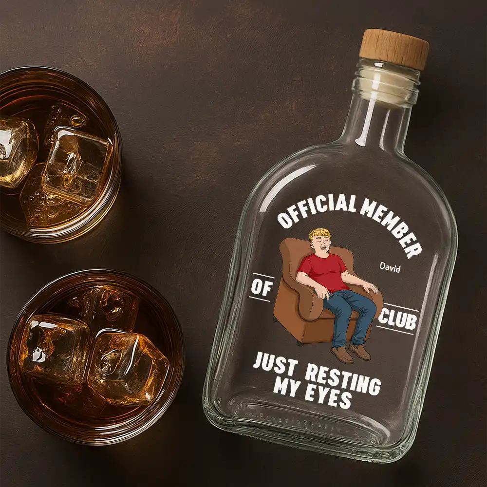 Tumbler material and size view - Personalized Whiskey Bottle