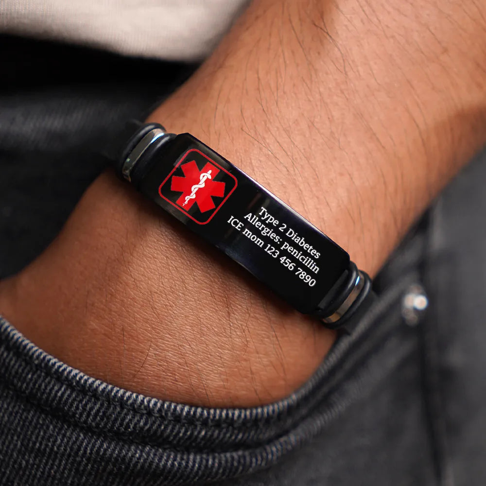 Personalized Medical Alert Bracelet personalization view for Mom