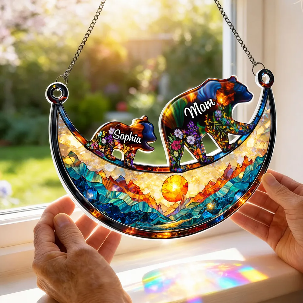 Personalized Mother-Daughter Bear Suncatcher: Capture Sunlight, Cherish Memories