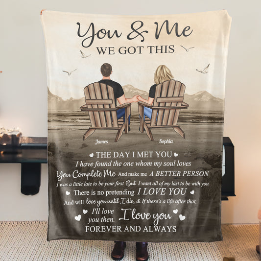 Heartfelt Personalized 'The Day I Met You' Blanket for Couples