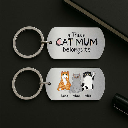 Personalized Cat Dad Keychain personalization view for Mom
