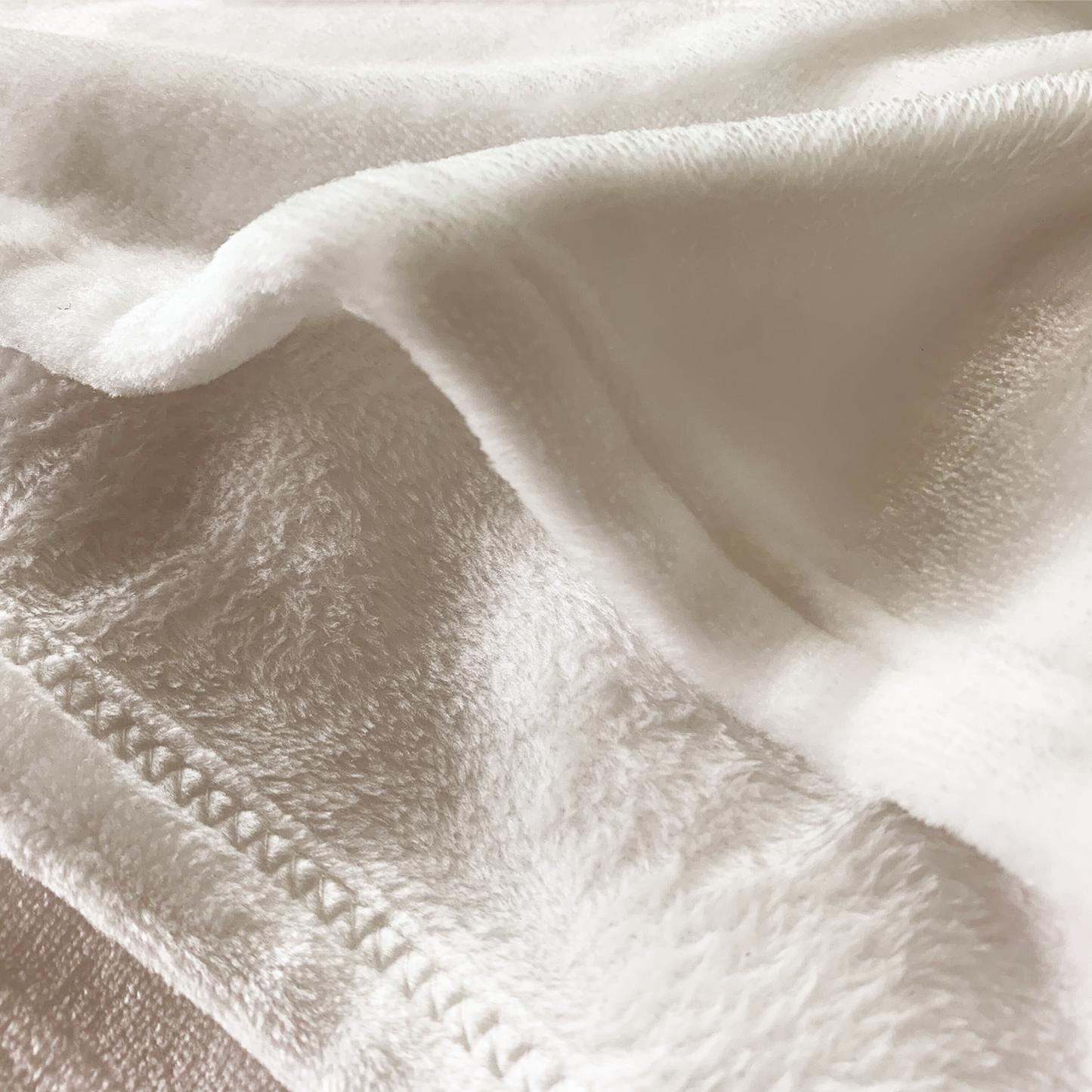 Custom 'Always Your Little Girl' Blanket – Heartfelt Gift for Mom