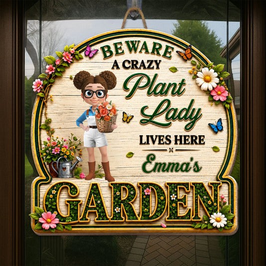 Personalized garden wood sign featuring custom name and floral plant lady artwork - gift for plant lovers