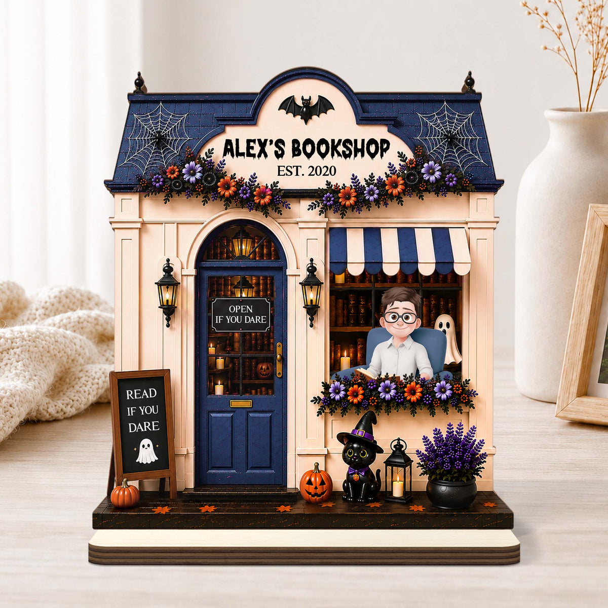 Custom Halloween Bookshop Wooden Plaque - Personalized Spooky Gift for Book Lovers
