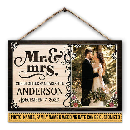 Wood Sign detail view for Couples