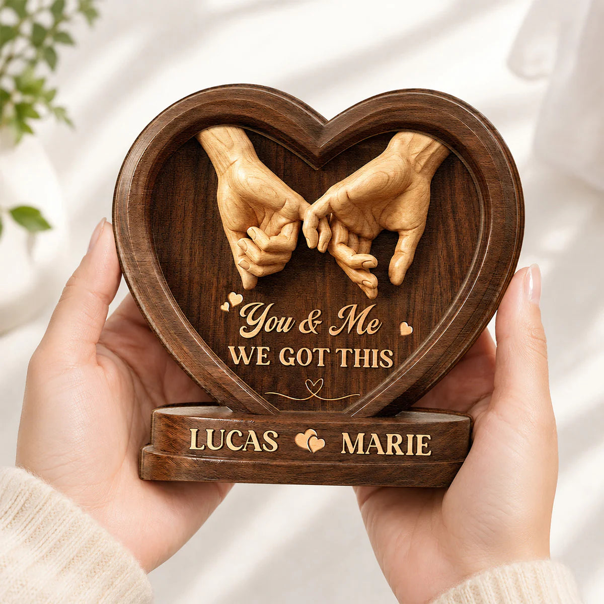 Plaque material and size view - Custom Couples Wooden Plaque