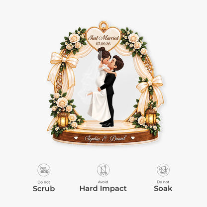 Just Married Personalized Acrylic Ornament - Wedding Keepsake Gift for Bride & Groom