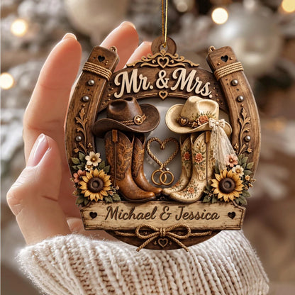 Wooden Ornament detail view for Couples