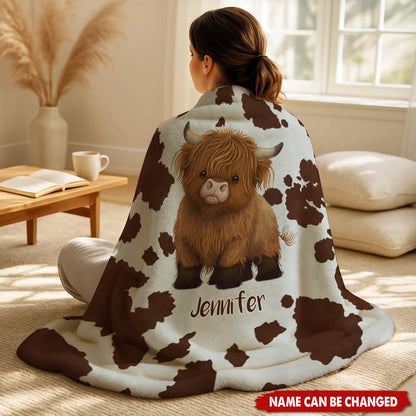 Cute Fluffy Highland Cow Personalized Blanket - Custom Name Cozy Farmhouse Decor Gift for Kids & Adults