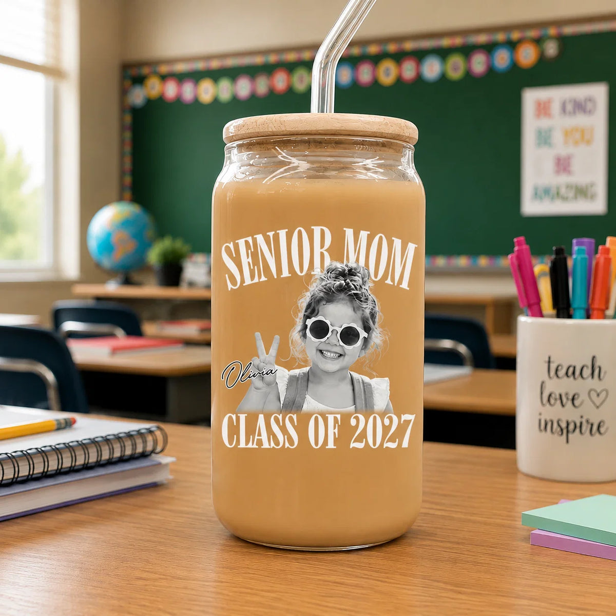 "Senior Mom Class of 2027" Personalized Glass Can - Custom Photo Graduation Keepsake Gift