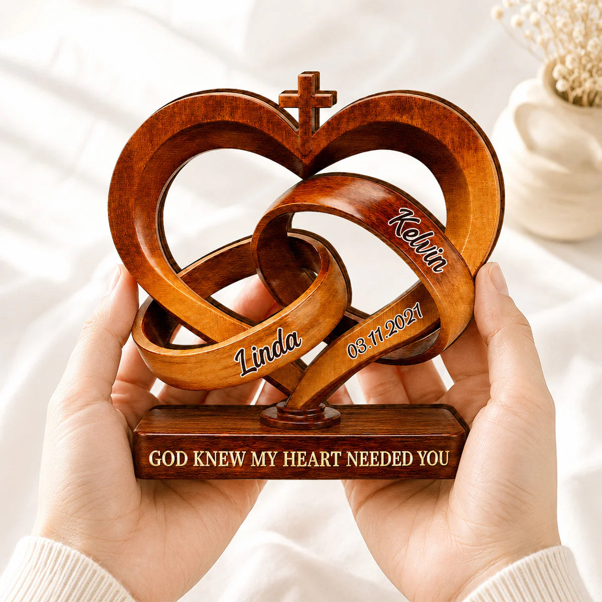 Custom Couples Interlocking Hearts Wooden Plaque for Wife with personalized design details for meaningful gifting image 7