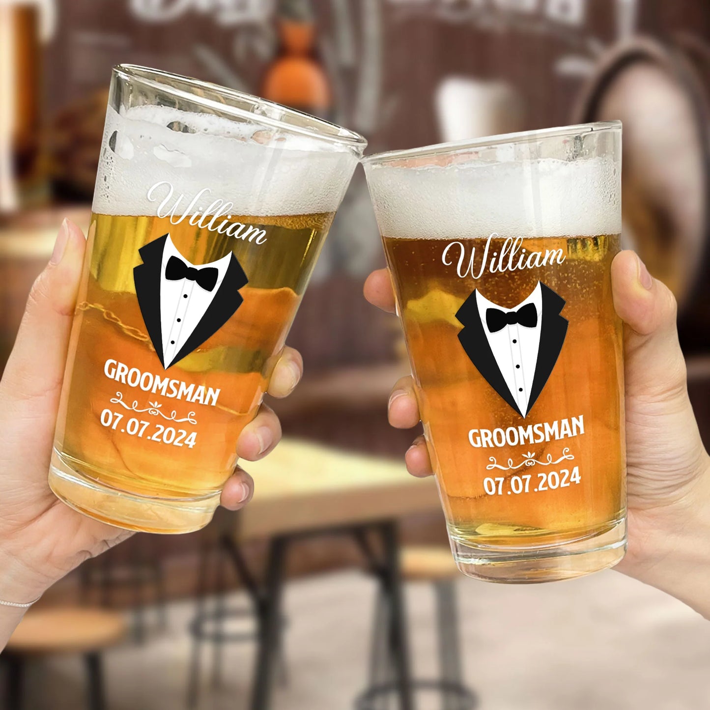 Personalized Groomsmen Gift personalization view for Bridesmaids / Groomsmen
