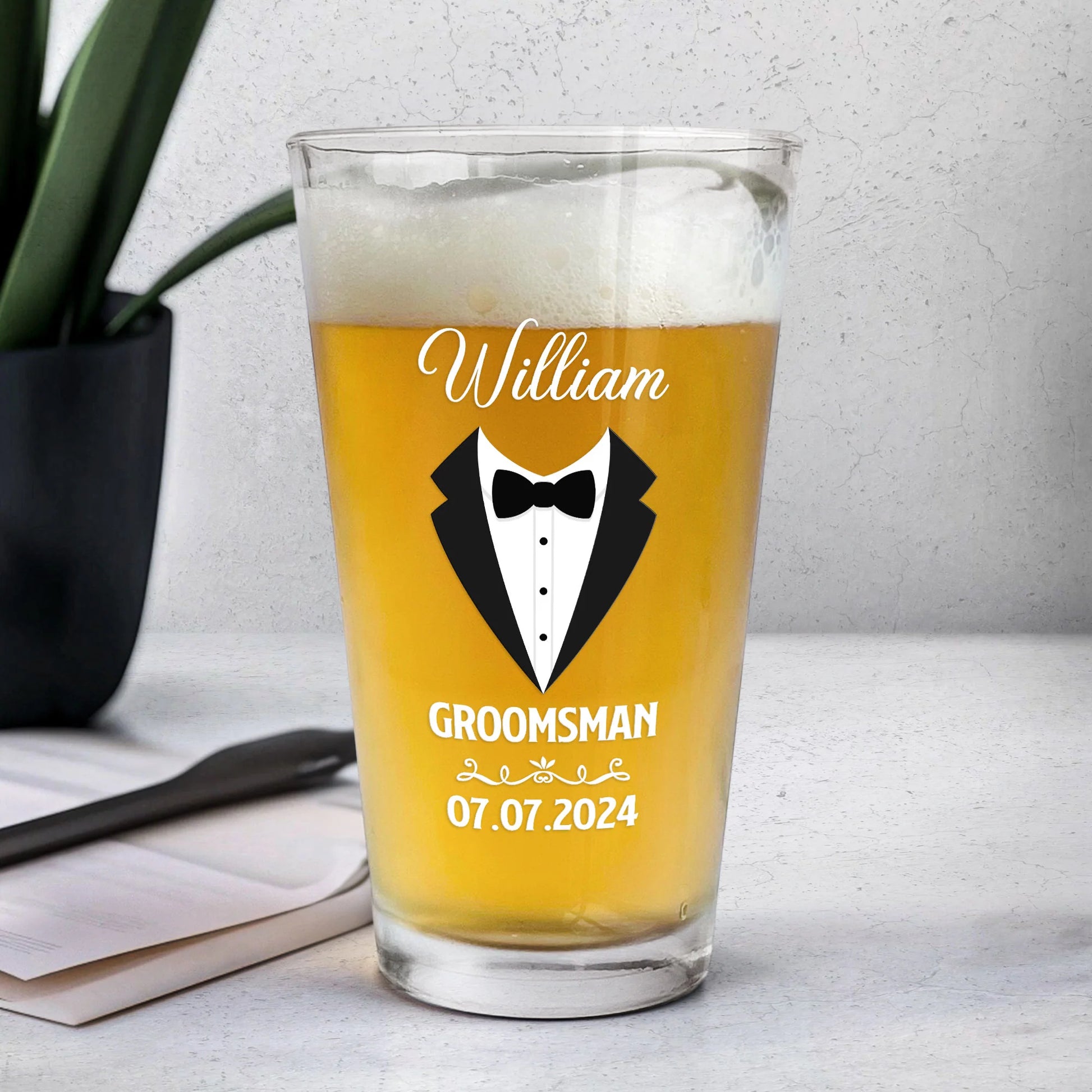 Tumbler material and size view - Personalized Groomsmen Gift