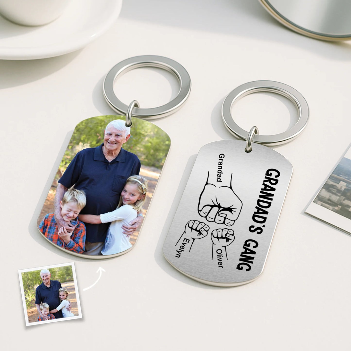 Personalized Fist Bump Keychain personalization view for Dad