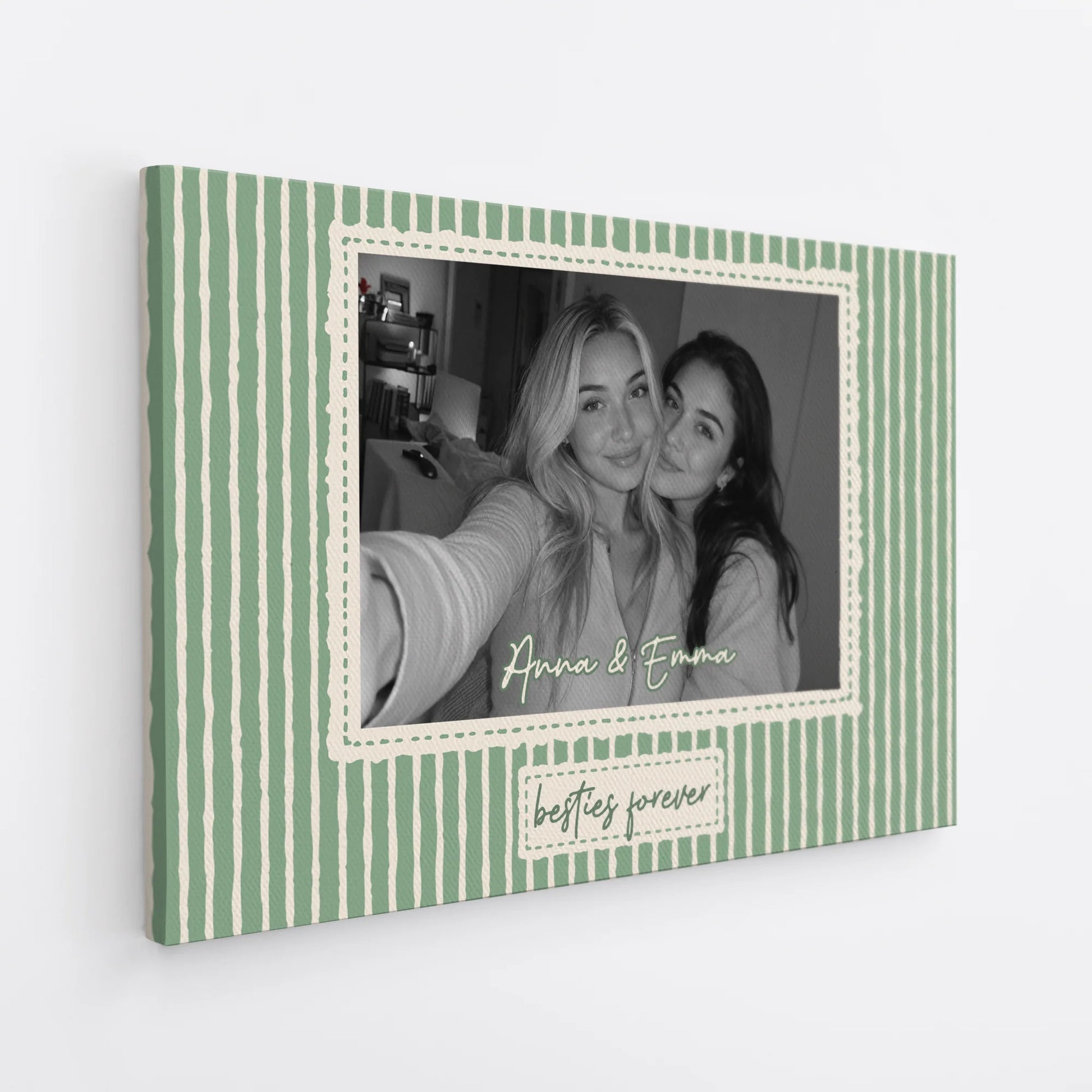 Custom Best Friend Photo Canvas personalization view for Best Friends