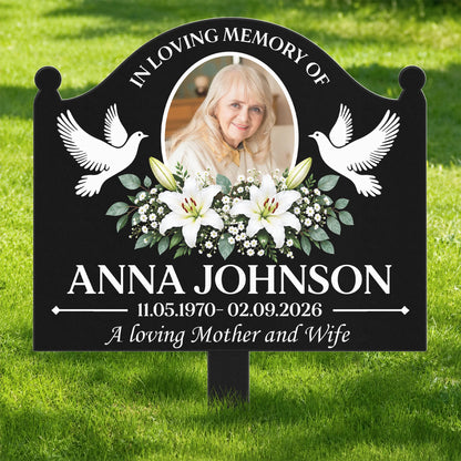 In Loving Memory Of Custom Photo Metal Garden Stake - Personalized Memorial Plaque