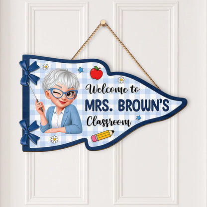 Personalized Teacher Classroom Sign personalization view for Teacher