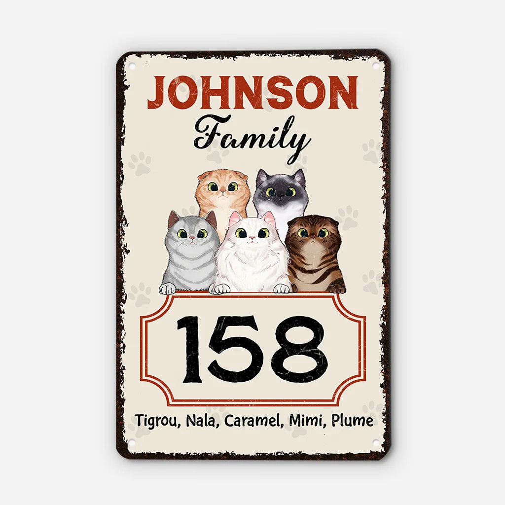 Custom Cat Family Metal Sign - Personalized Pet House Number Plaque for Cat Lovers