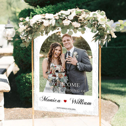 Personalized Wedding Welcome Sign personalization view for Couples