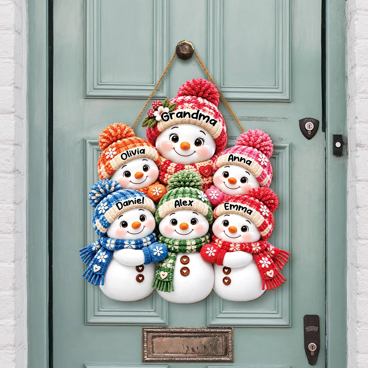 Snowman Family Personalized Wood Sign - Custom Grandma & Mom Holiday Keepsake Gift