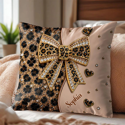 Pillow detail view for Best Friends