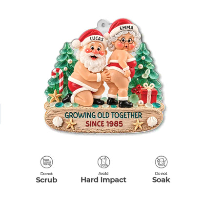 Annoying Each Other Santa Couple 3D Acrylic Ornament - Personalized Christmas Gifts for Couples 34d754ad-f3a1-494b-833f-621ef0eacb2f-4.png