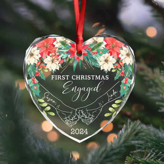 PRINTS10 Personalized Gift Holding Hands First Christmas Couple - Heart Shaped Glass Ornament HA75 891763 8 cm